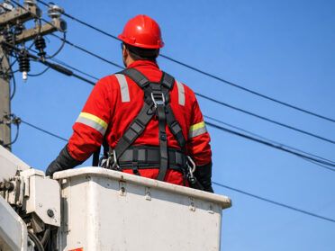 TYPES OF ELECTRICIANS